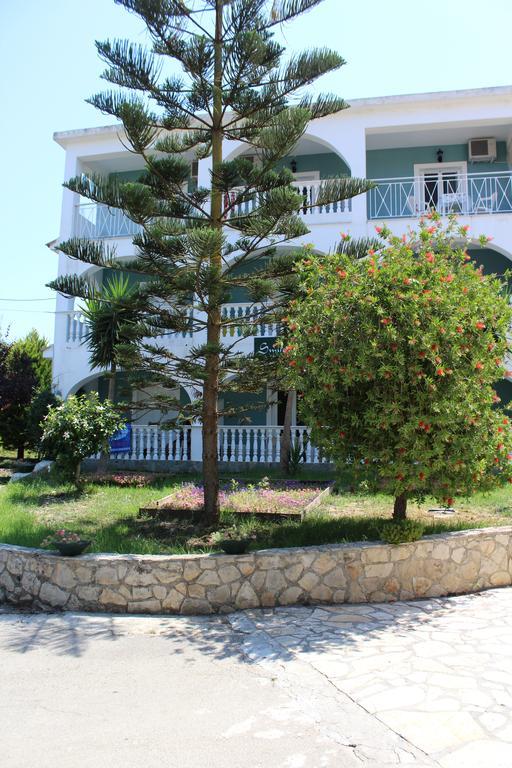 Smile'S Studios Tsilivi  Exteriör bild