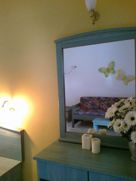 Smile'S Studios Tsilivi  Rum bild