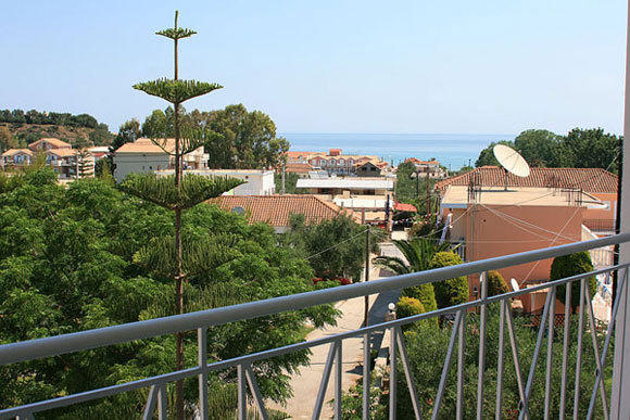 Smile'S Studios Tsilivi  Rum bild